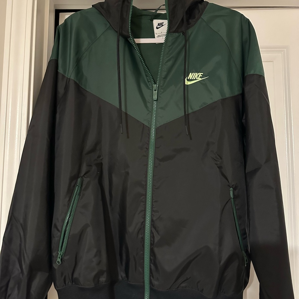 Nike Windrunner Hooded Jacket
